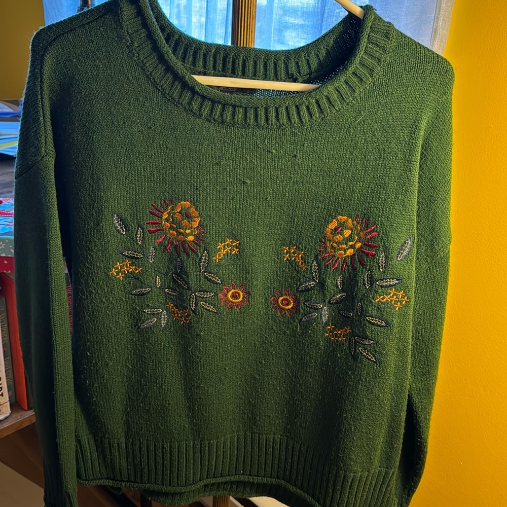 Crew neck sweater